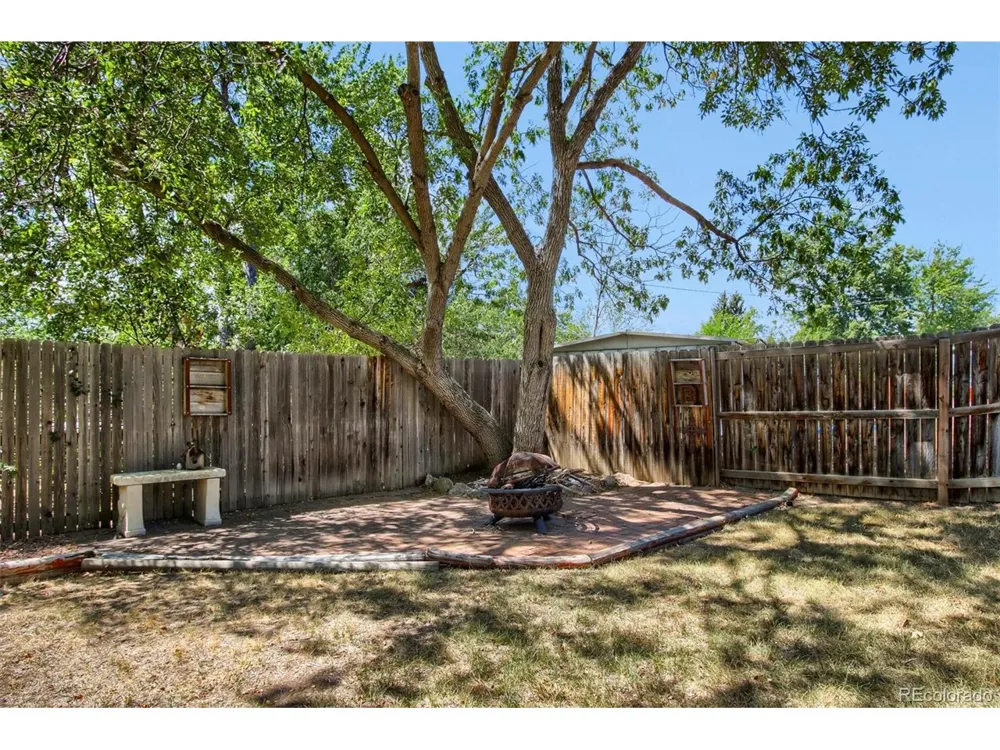 6421 Independence Street Arvada, CO 80004