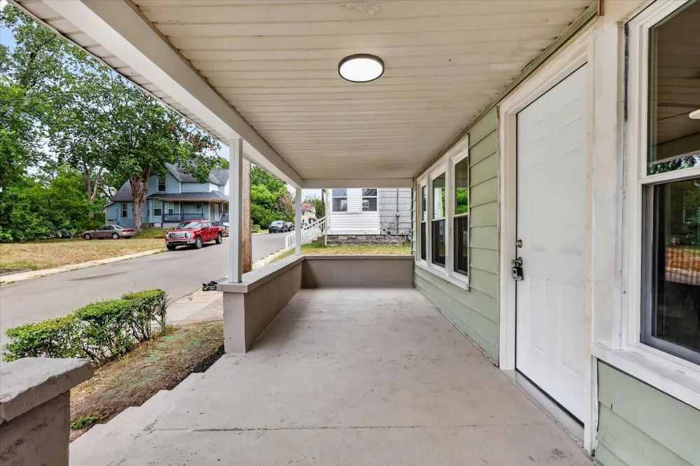 668 Alexander Street SE Grand Rapids, MI 49507