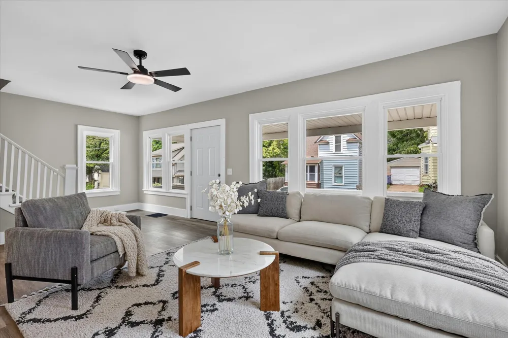668 Alexander Street SE Grand Rapids, MI 49507