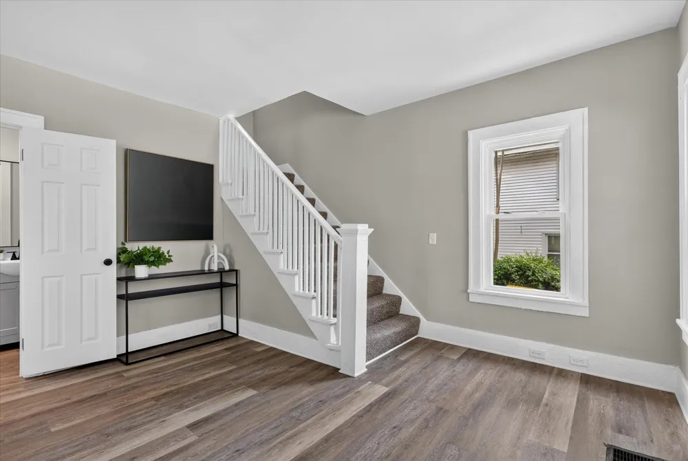 668 Alexander Street SE Grand Rapids, MI 49507