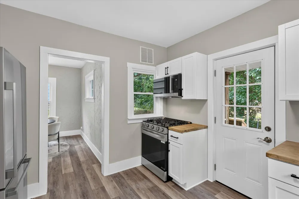 668 Alexander Street SE Grand Rapids, MI 49507