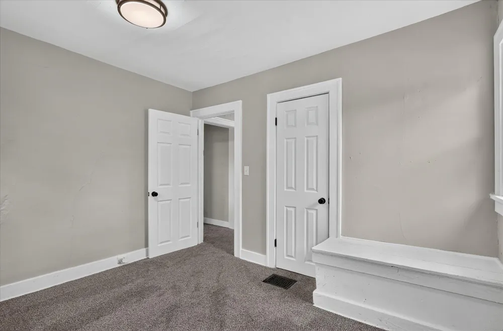 668 Alexander Street SE Grand Rapids, MI 49507