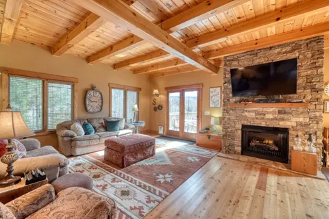 130 Mallard Circle