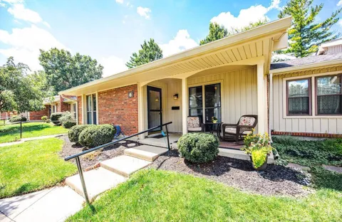 6135 Fairfield Road #6