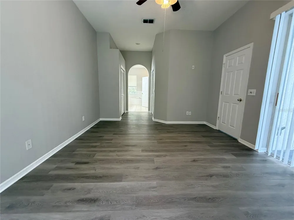 3510 AUTUMN GLEN DRIVE Valrico, FL 33596