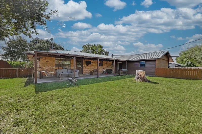 150 Fm 1360 Woodsboro, TX 78393