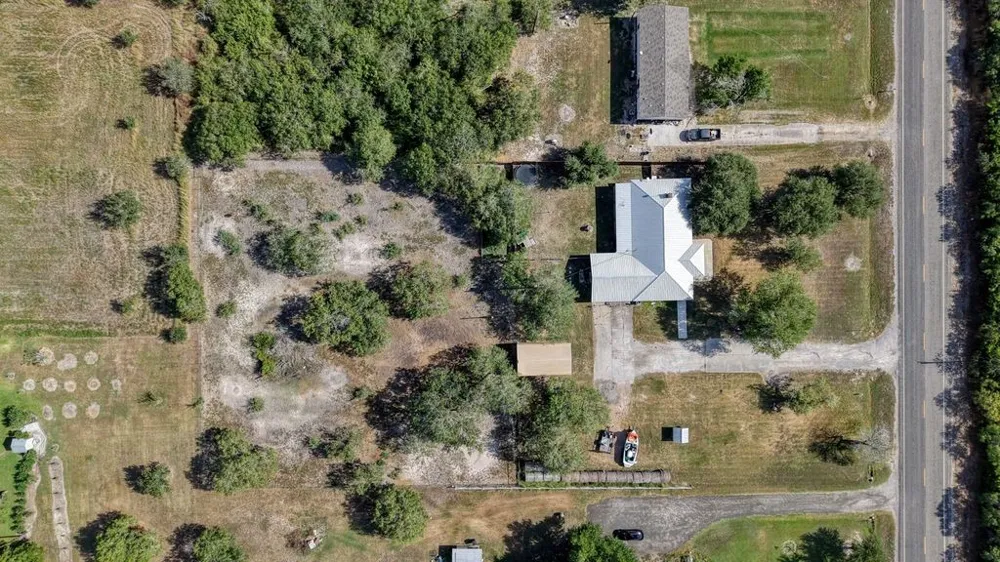 150 Fm 1360 Woodsboro, TX 78393