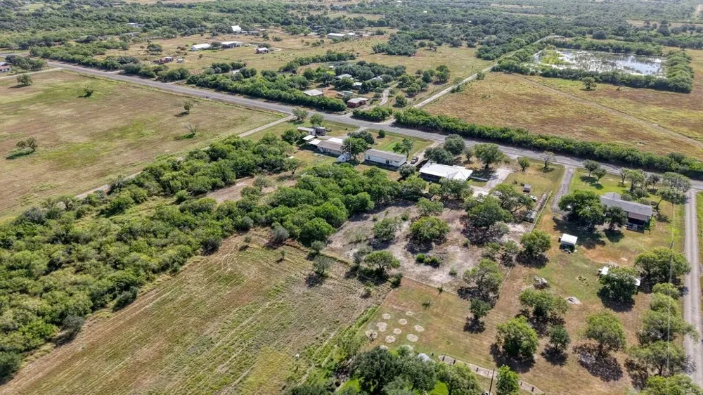 150 Fm 1360 Woodsboro, TX 78393