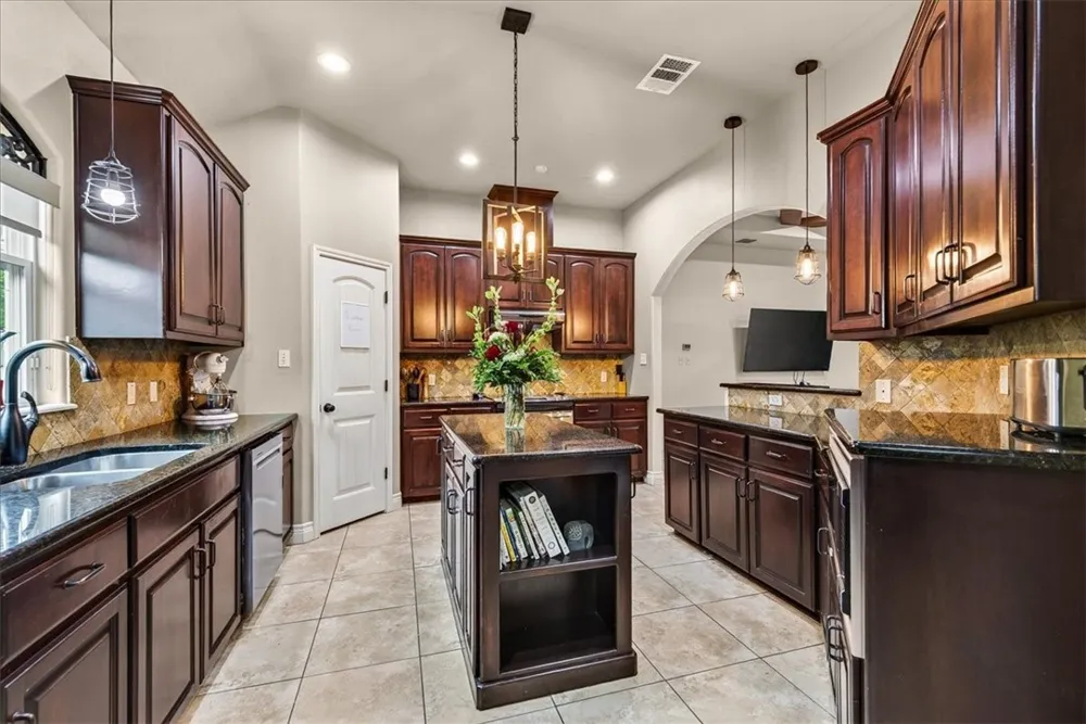 15110 Aquarius Street Corpus Christi, TX 78418