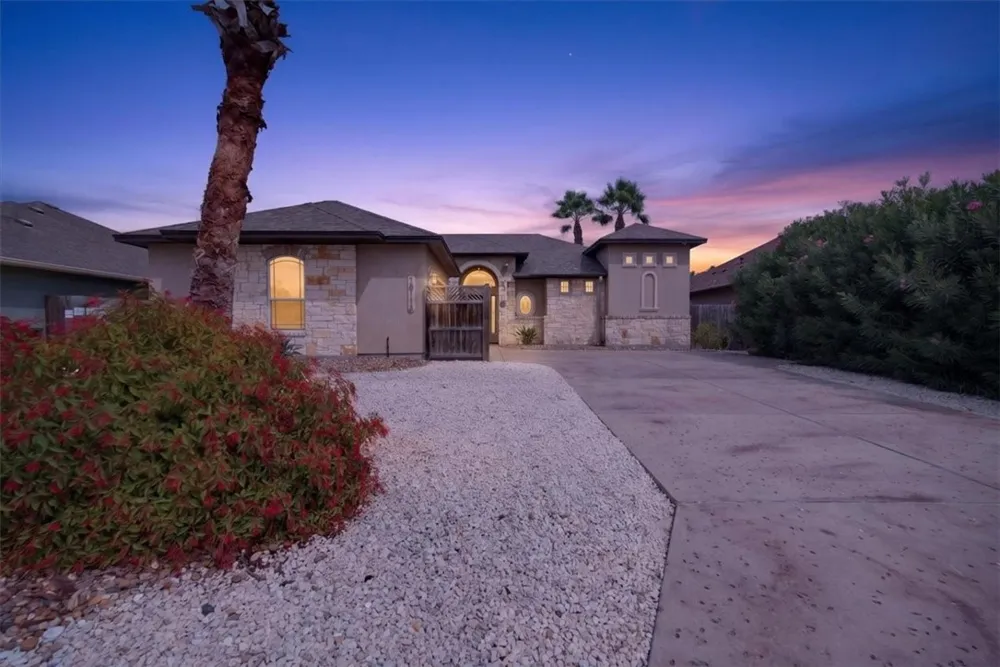 15110 Aquarius Street Corpus Christi, TX 78418
