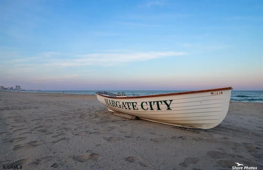 9105 Atlantic Ave Margate, NJ 08402