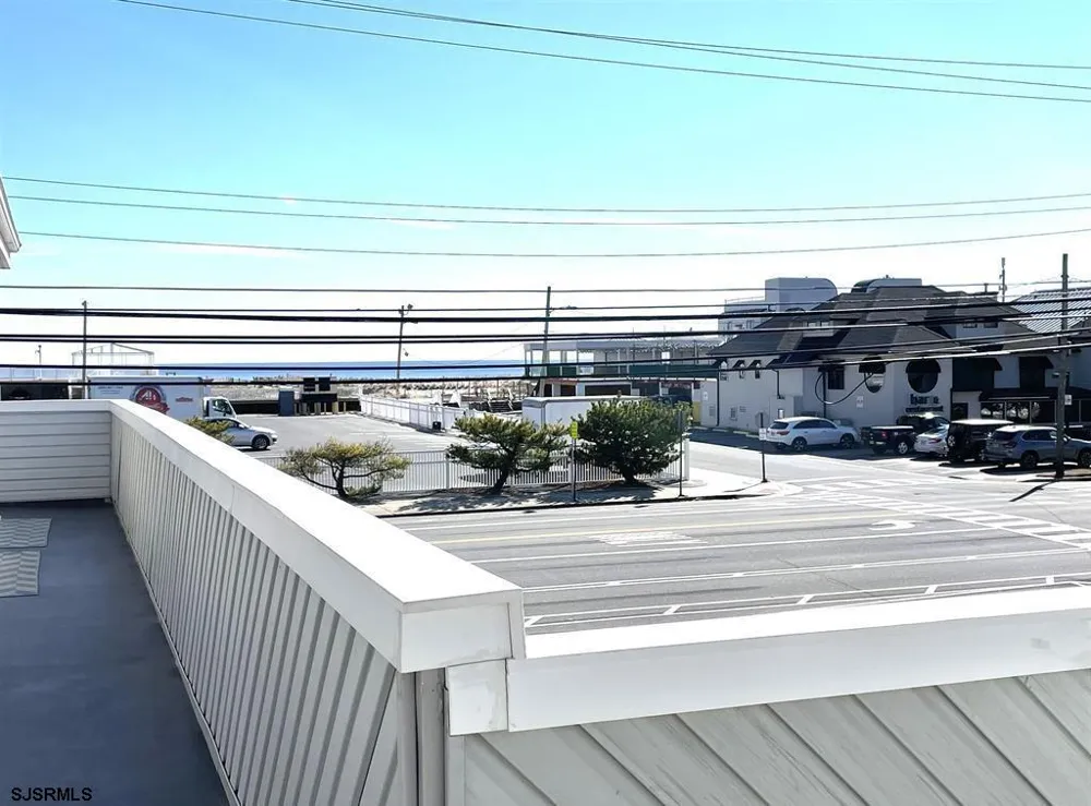 9105 Atlantic Ave Margate, NJ 08402