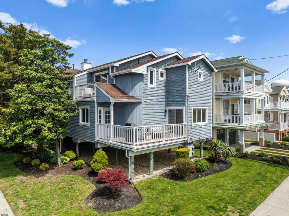 9417 Winchester Ave Margate, NJ 08402