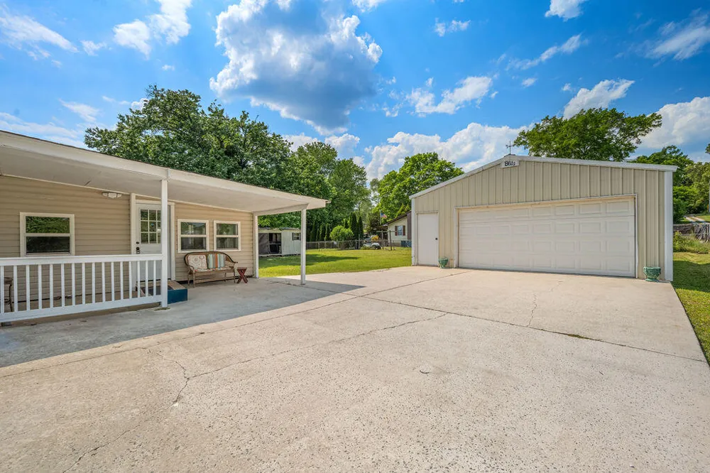 7803 Middle Valley Road Hixson, TN 37343