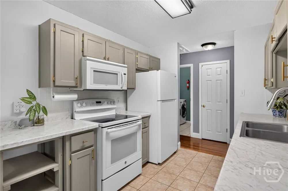 211 Longleaf Circle Pooler, GA 31322