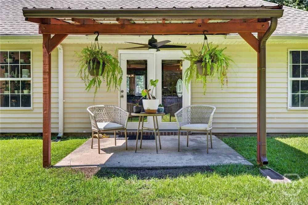 211 Longleaf Circle Pooler, GA 31322