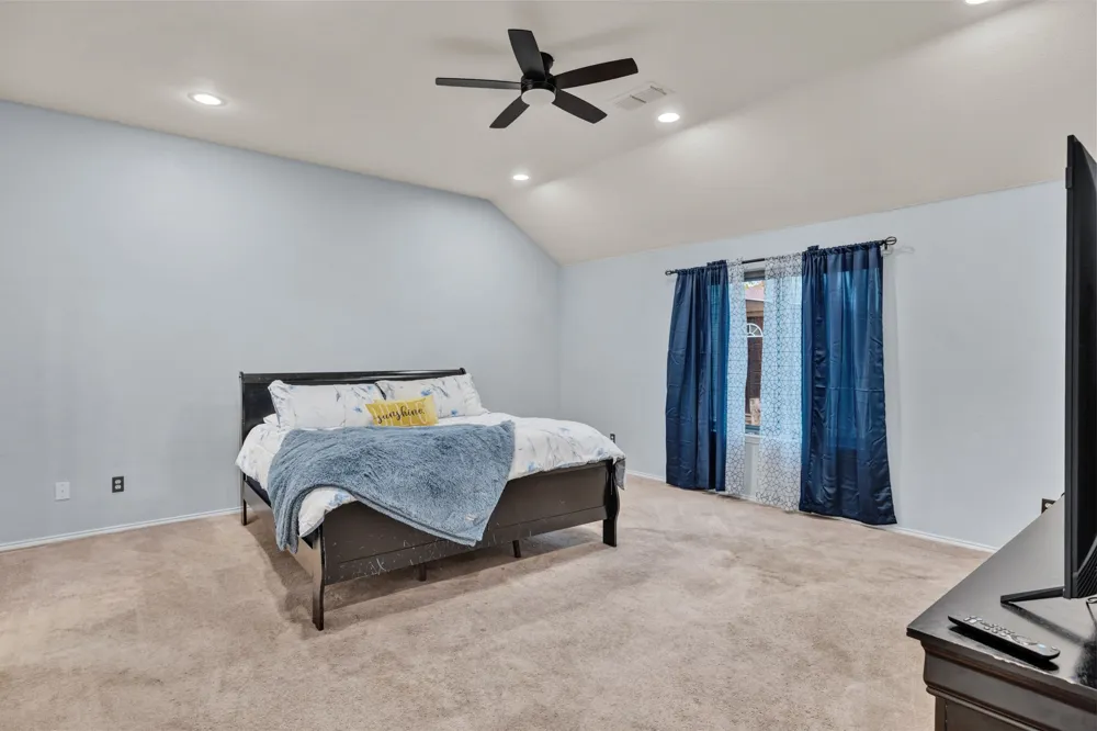 317 Benton Drive Roanoke, TX 76262