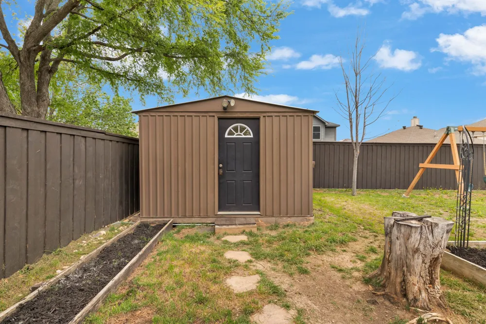 317 Benton Drive Roanoke, TX 76262