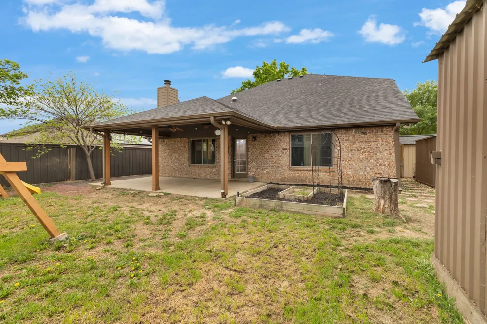 317 Benton Drive Roanoke, TX 76262