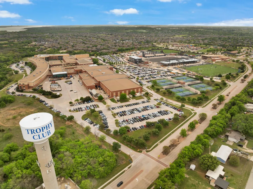 317 Benton Drive Roanoke, TX 76262