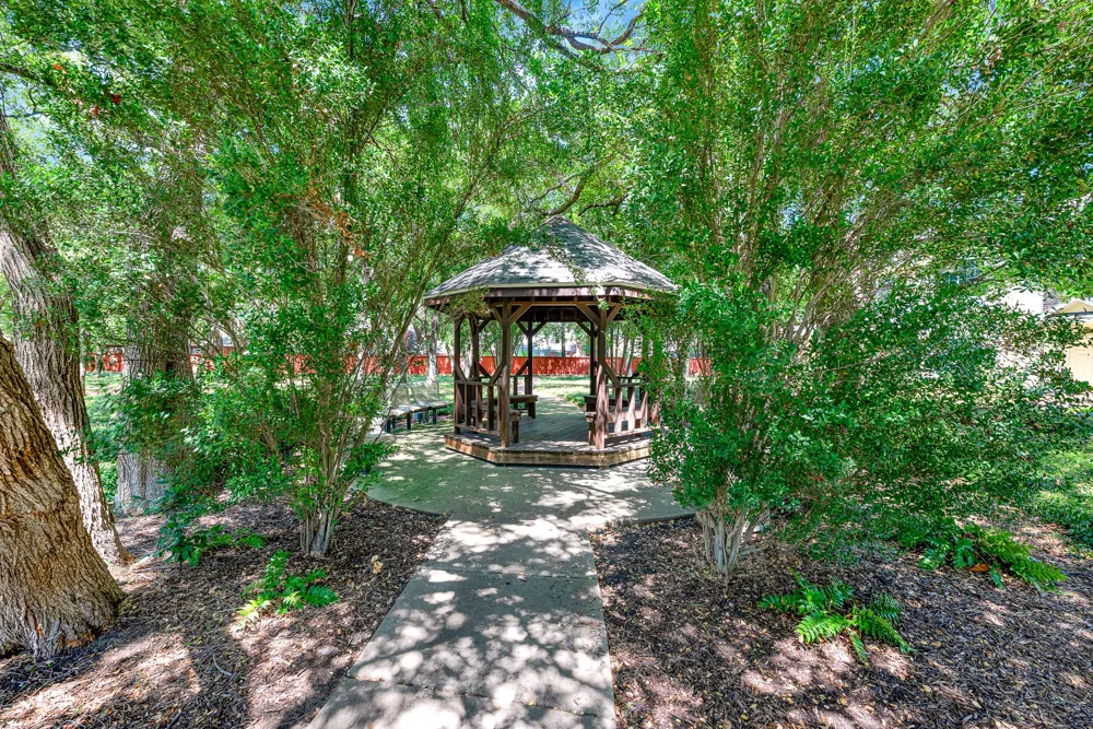 2603 Durango Ridge Drive Bedford, TX 76021