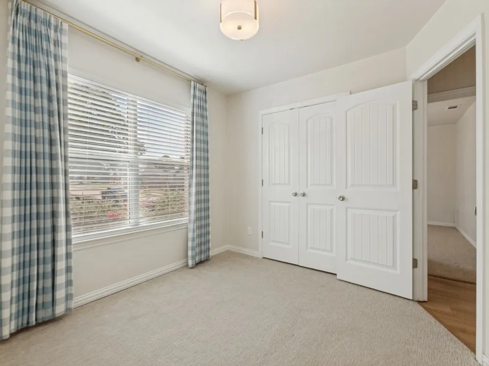 2091 Briarcliff Road Lewisville, TX 75067