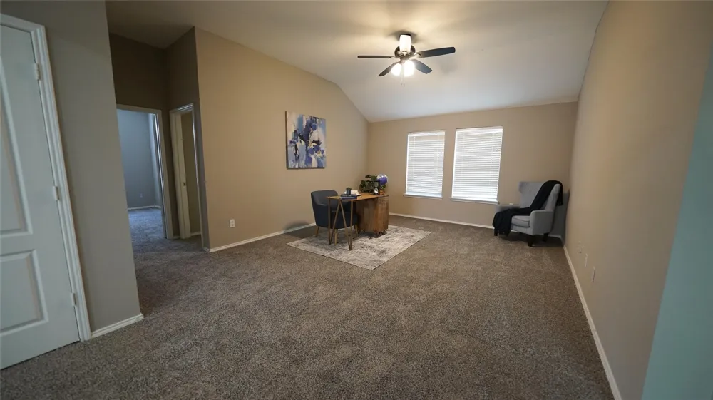 620 Azalea Glenn Heights, TX 75154