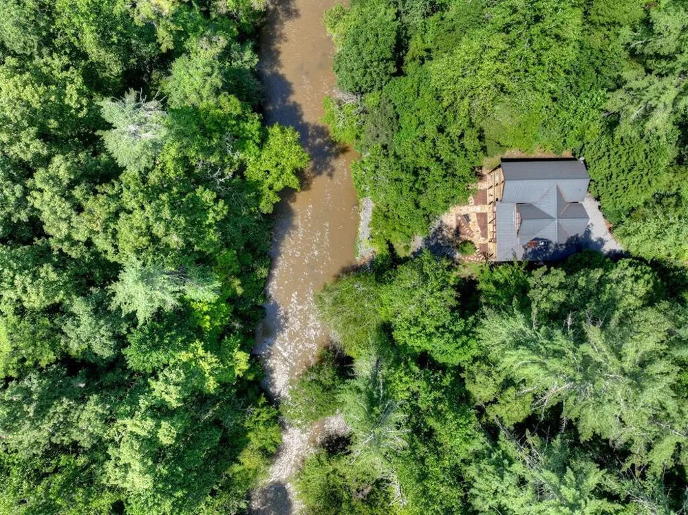 46 Private Drive Ellijay, GA 30536
