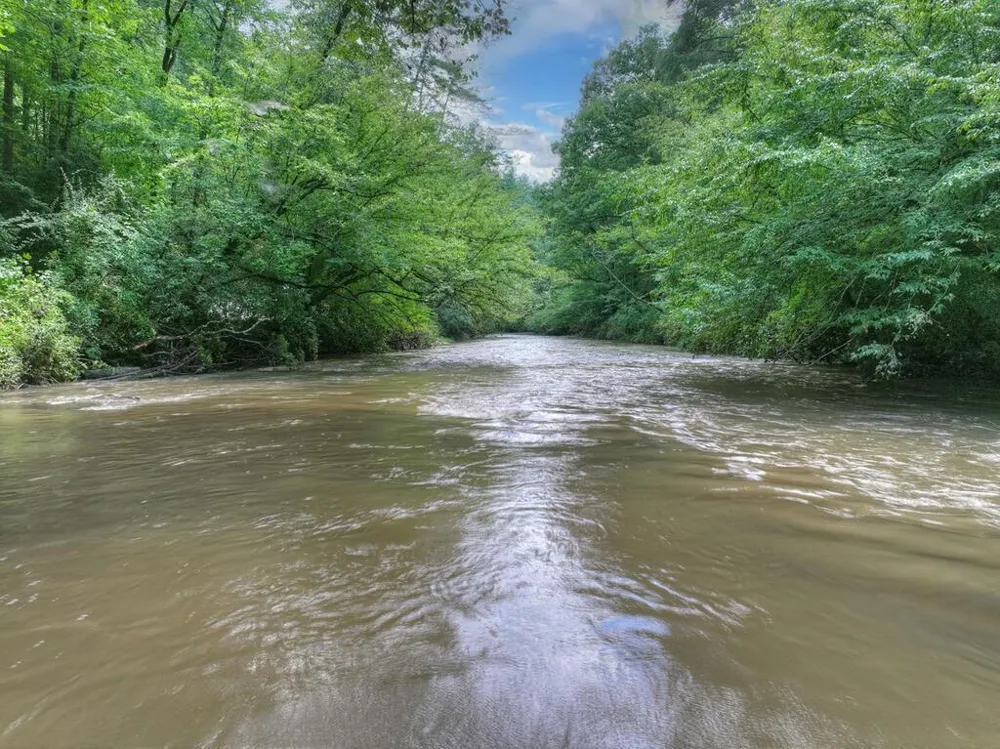 46 Private Drive Ellijay, GA 30536