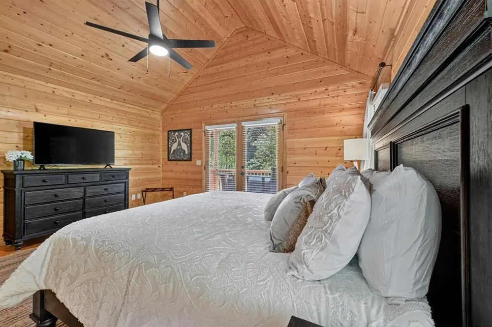 46 Private Drive Ellijay, GA 30536