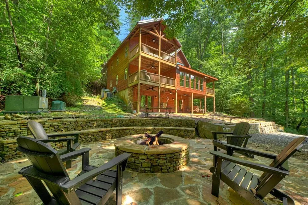 46 Private Drive Ellijay, GA 30536