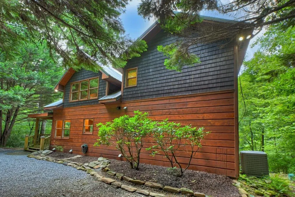 46 Private Drive Ellijay, GA 30536