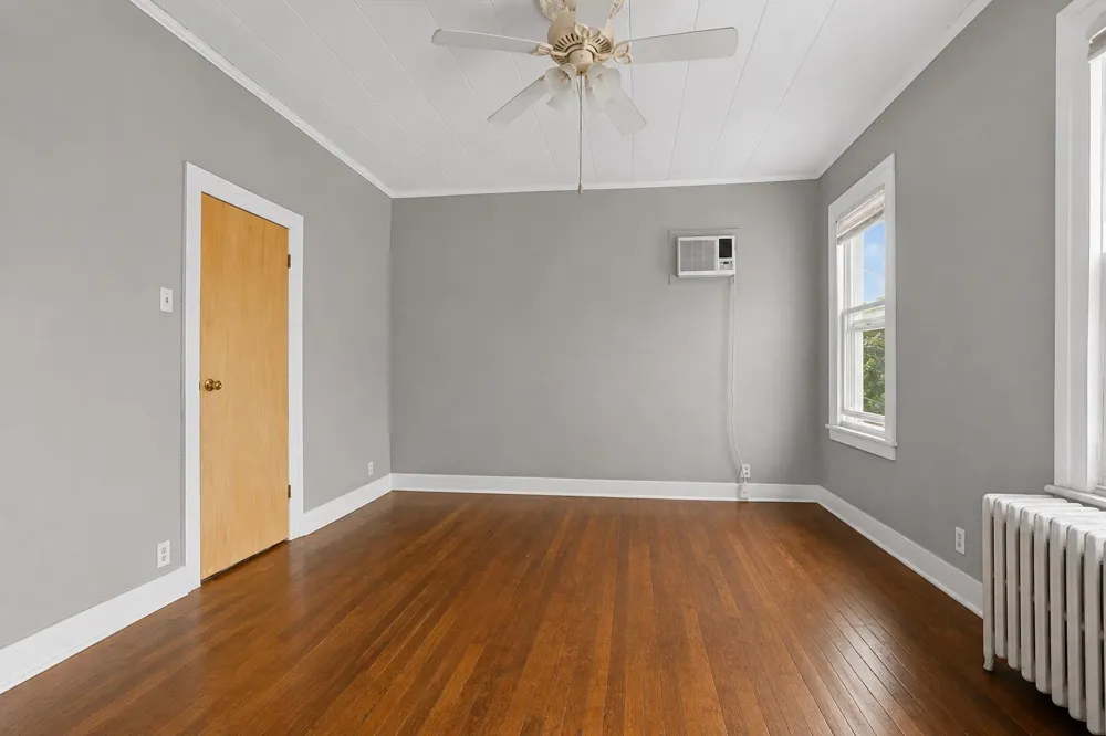 522 26TH ST Union City, NJ 07087