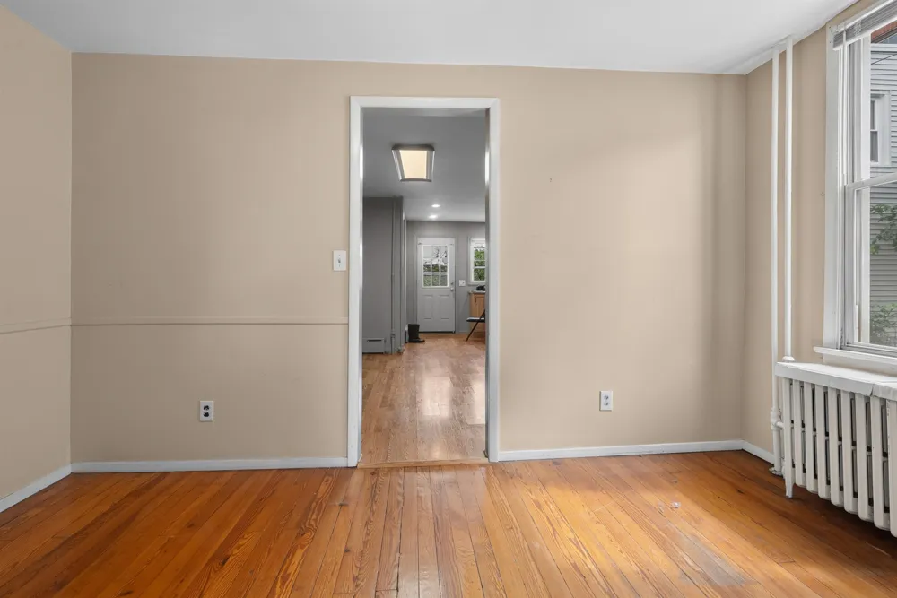 522 26TH ST Union City, NJ 07087