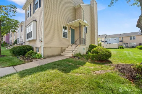 23 Gwizdak Court