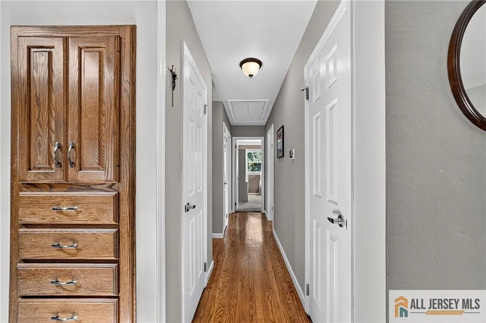 104 Pinewood Road Howell, NJ 07731