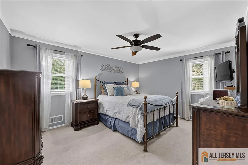 104 Pinewood Road Howell, NJ 07731