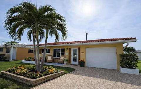 4208 NW 47th Ct