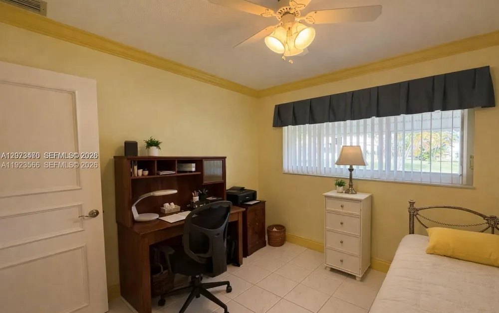 4208 NW 47th Ct Tamarac, FL 33319