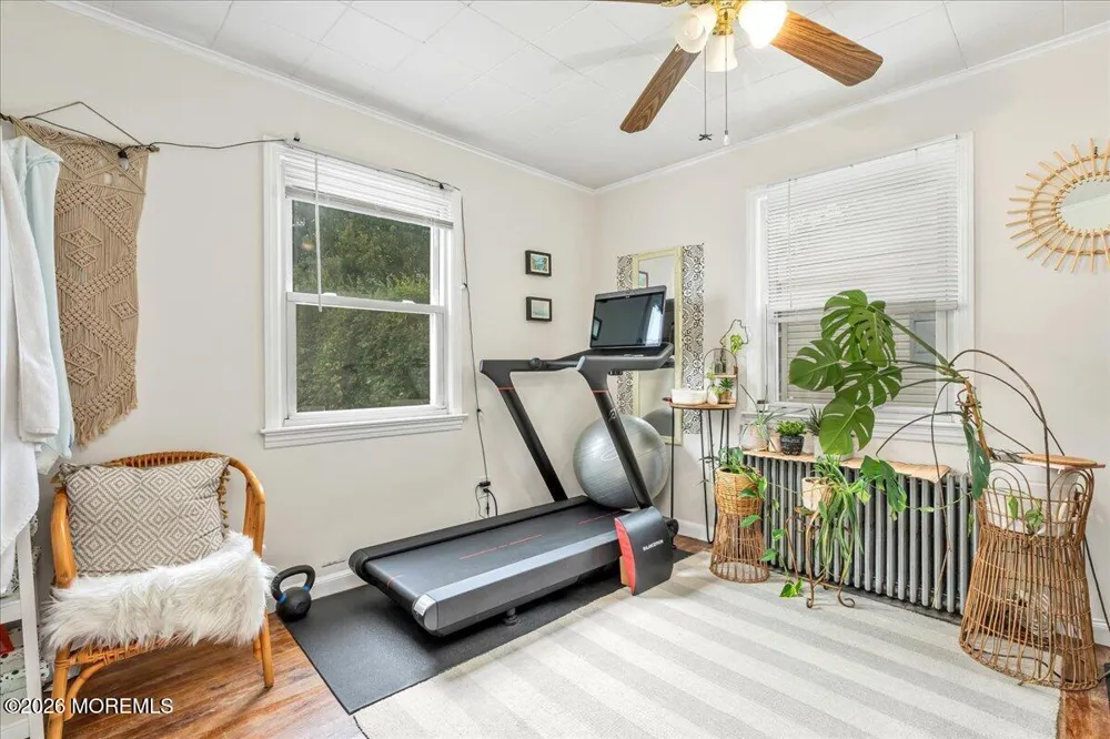 54 Chingarora Avenue Keyport, NJ 07735