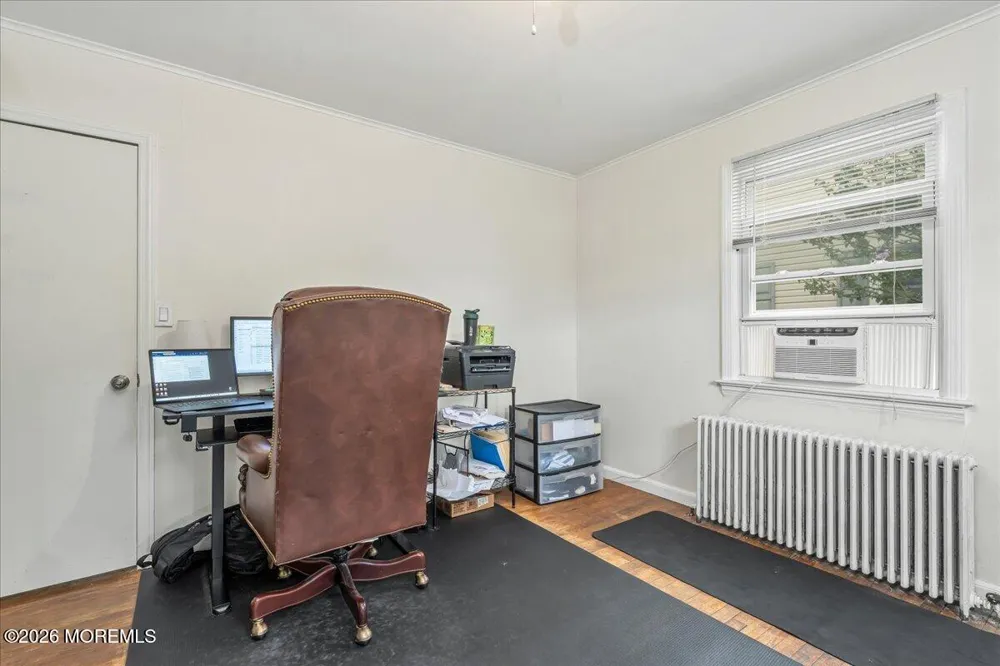 54 Chingarora Avenue Keyport, NJ 07735