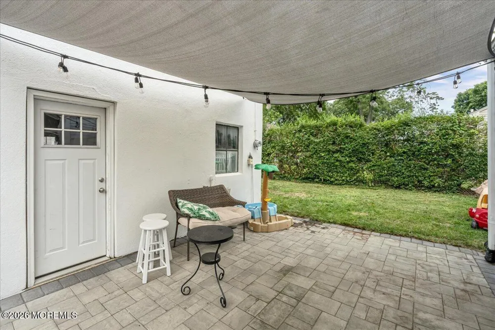 54 Chingarora Avenue Keyport, NJ 07735