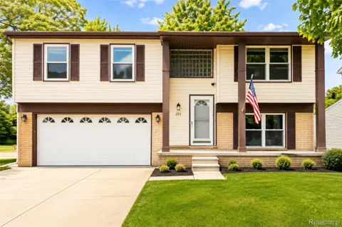 201 Charterhouse Drive