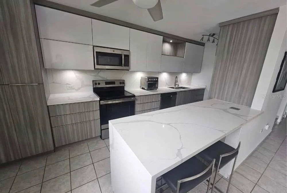 AVE 199 Las Cumbres CIUDADELA #B12 Guaynabo, PR 00969