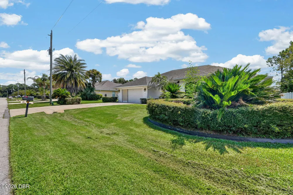10 Burbank Drive Palm Coast, FL 32137