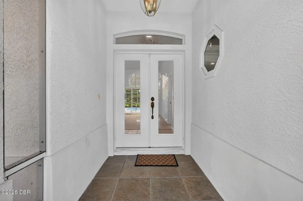 10 Burbank Drive Palm Coast, FL 32137