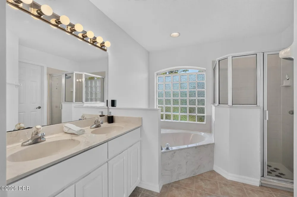 10 Burbank Drive Palm Coast, FL 32137