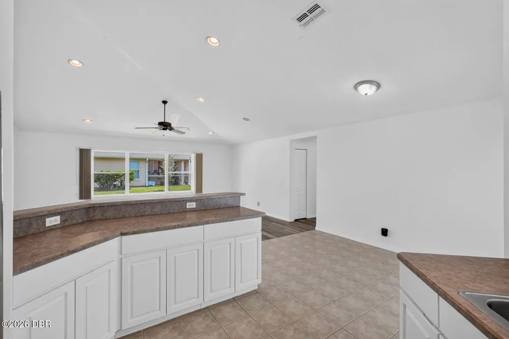 10 Burbank Drive Palm Coast, FL 32137