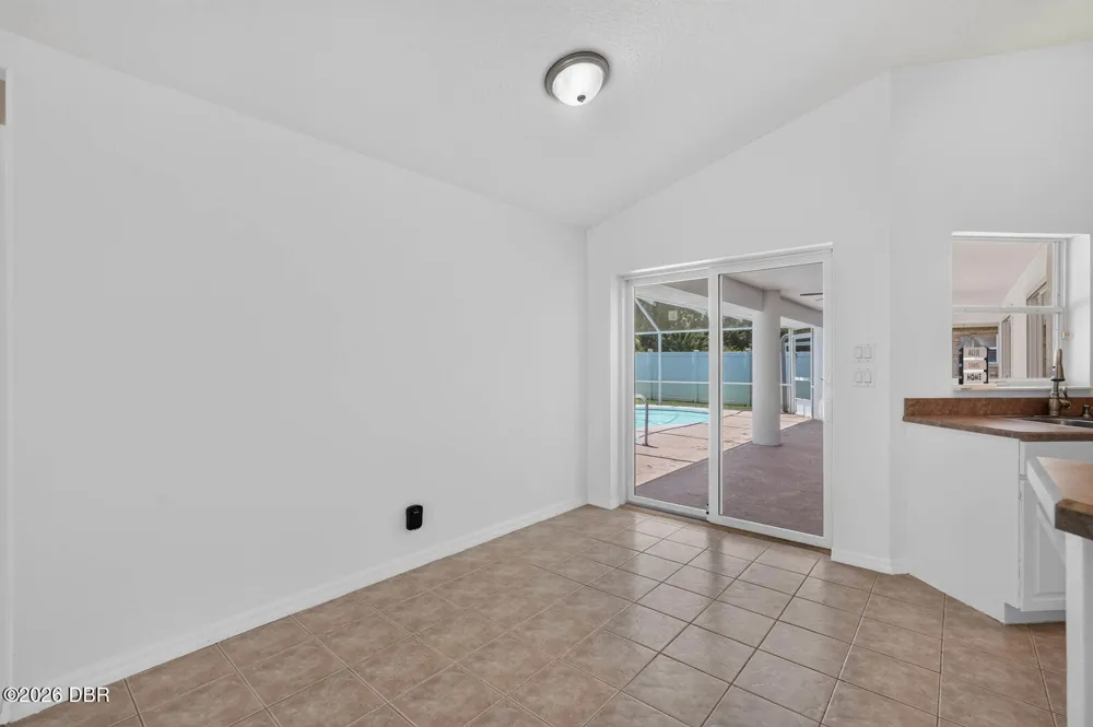 10 Burbank Drive Palm Coast, FL 32137