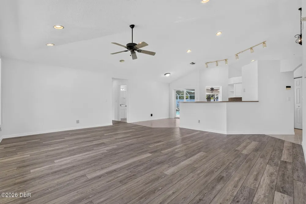 10 Burbank Drive Palm Coast, FL 32137
